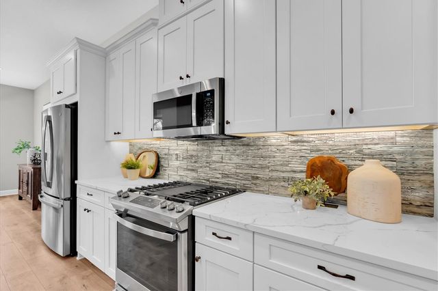 4069 BARBOUR TRAIL, Odessa, FL 33556