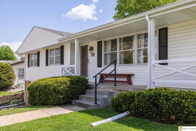 12519 Poppleton Avenue, Omaha, NE 68144