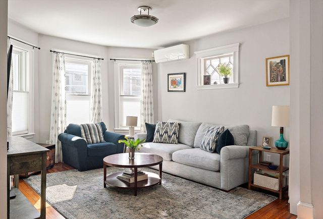 5 Newton Street 1, Cambridge, MA 02139