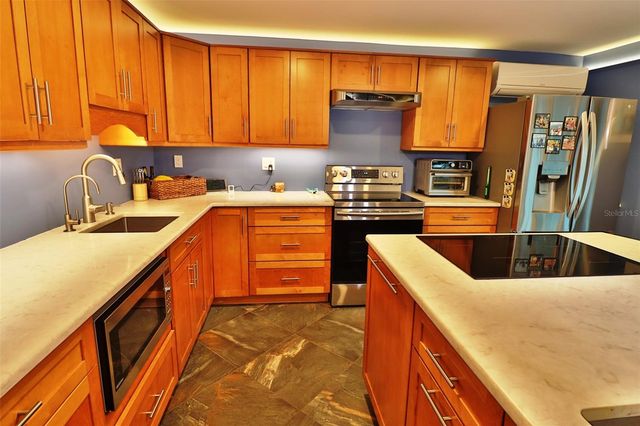 107 SINCLAIR STREET SE, Port Charlotte, FL 33952