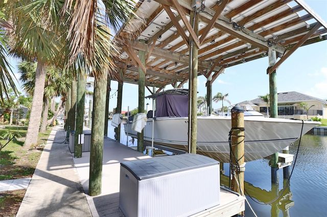 107 SINCLAIR STREET SE, Port Charlotte, FL 33952