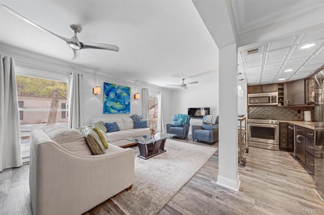 32 Hurlihe Street Apt. A, Poughkeepsie, NY 12601