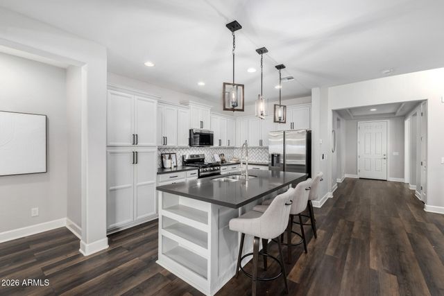 9752 E TORINO Avenue, Mesa, AZ 85212