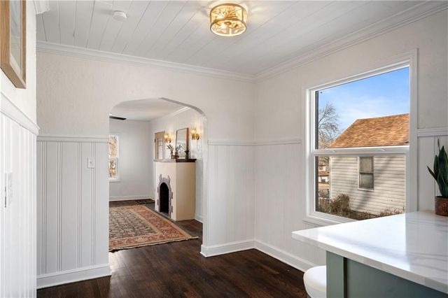 1421 E 77th Street, Kansas City, MO 64131