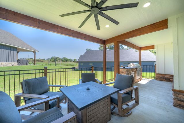 30397 S 567 Road 89, Monkey Island, OK 74331