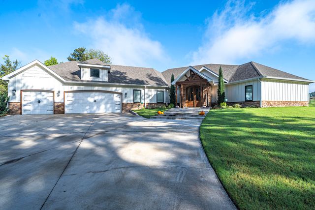 30397 S 567 Road 89, Monkey Island, OK 74331