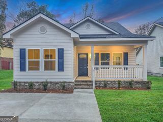 2003 Tuskegee Street, Savannah, GA 31405