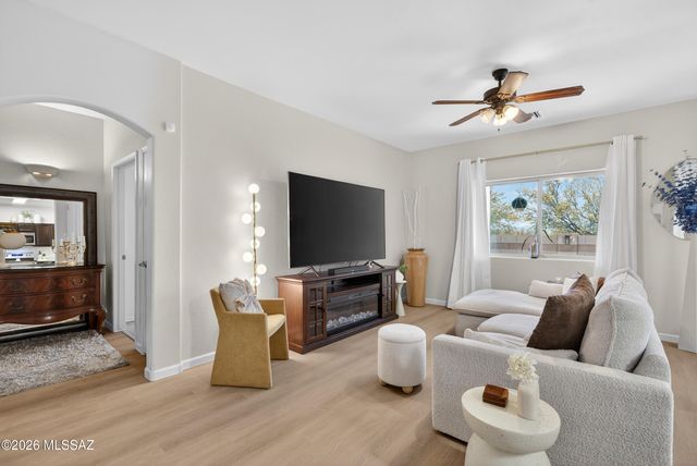 6376 E Laco Way, Tucson, AZ 85756