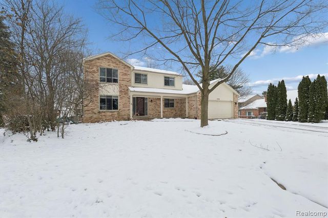 2728 Winter Park Court, Rochester Hills, MI 48309