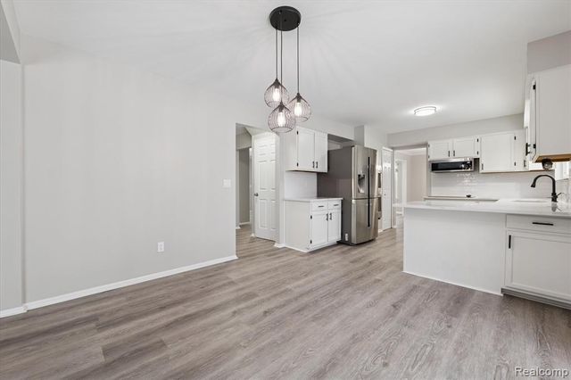 2728 Winter Park Court, Rochester Hills, MI 48309