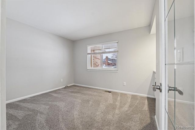 2728 Winter Park Court, Rochester Hills, MI 48309