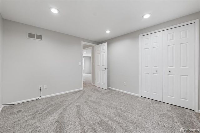 2728 Winter Park Court, Rochester Hills, MI 48309