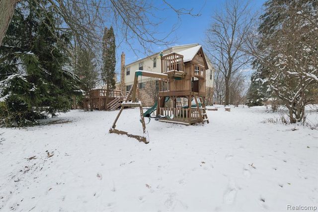 2728 Winter Park Court, Rochester Hills, MI 48309