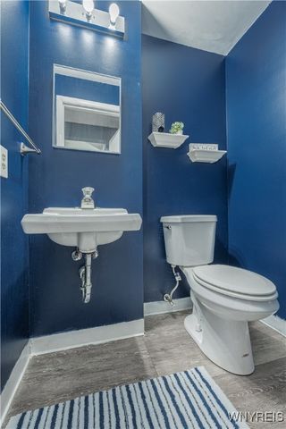 6640 Royal Parkway South, Lockport Town, NY 14094