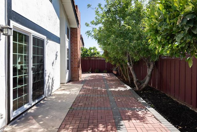 5911 Southview Drive, San Jose, CA 95138