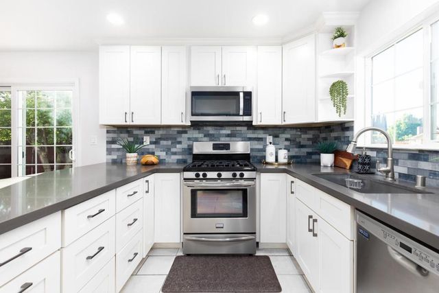 5911 Southview Drive, San Jose, CA 95138