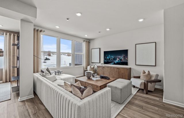 1466 Superior Drive, Milford Charter Township, MI 48381