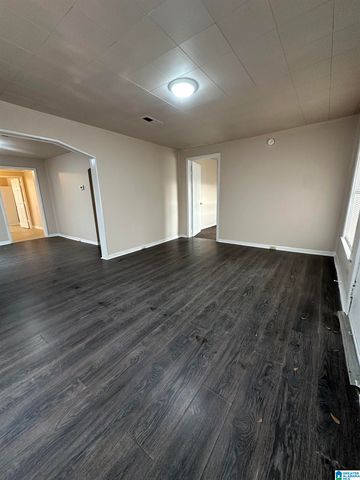 2225 19TH STREET N, Bessemer, AL 35020