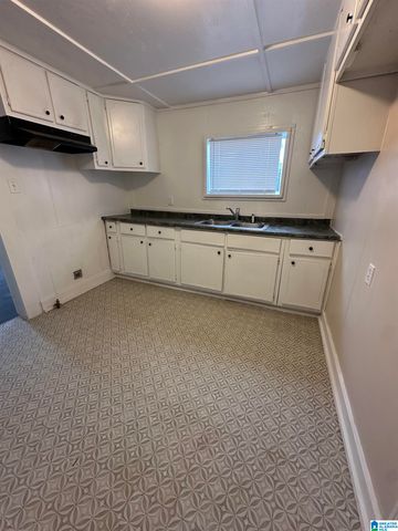 2225 19TH STREET N, Bessemer, AL 35020