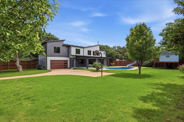 13693 Peyton Drive, Dallas, TX 75240