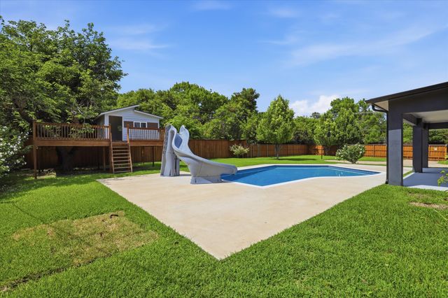13693 Peyton Drive, Dallas, TX 75240