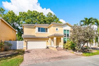 4247 NW 57th Dr, Coconut Creek, FL 33073