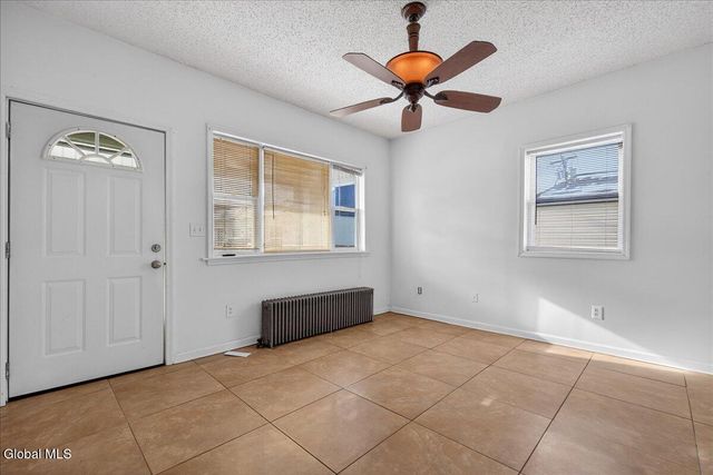 25 Corning Street, Colonie, NY 12205