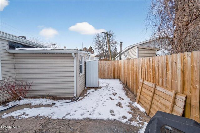 25 Corning Street, Colonie, NY 12205