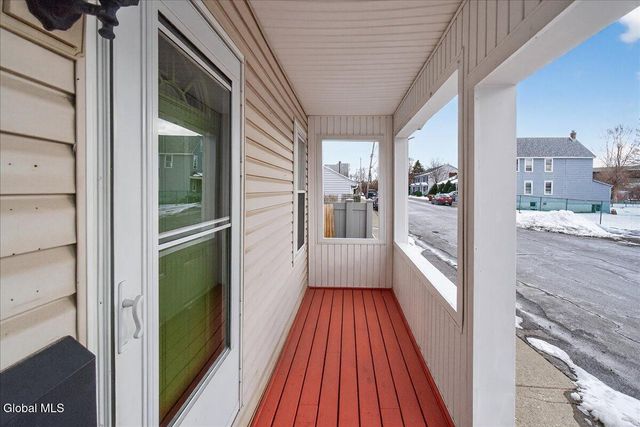 25 Corning Street, Colonie, NY 12205