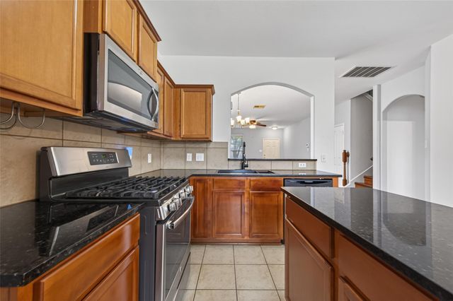 20102 Coopers Gulch Trail, Katy, TX 77449