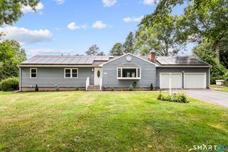 273 Hawthorne Lane, Orange, CT 06477