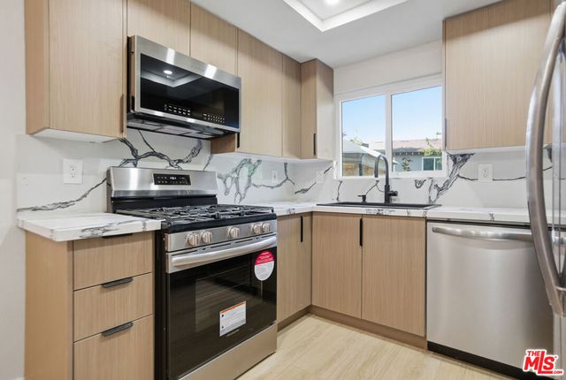 1203 Ramona Drive, Newbury Park, CA 91320