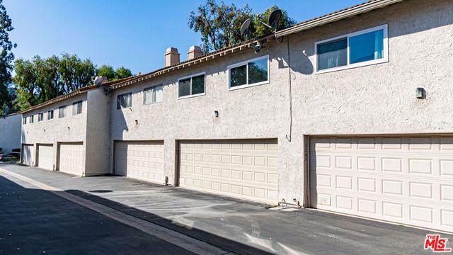 1203 Ramona Drive, Newbury Park, CA 91320