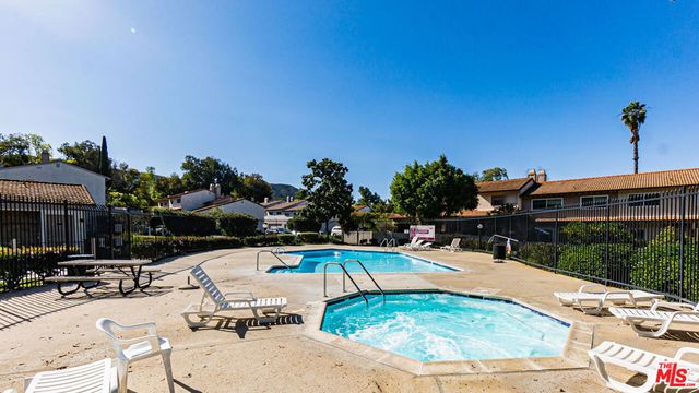 1203 Ramona Drive, Newbury Park, CA 91320