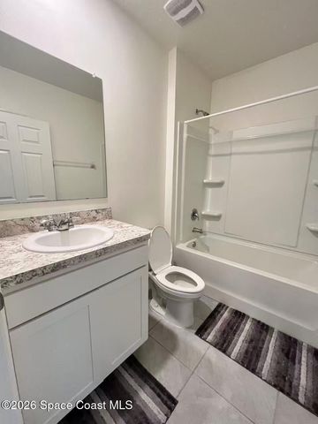 2183 Farmhouse Road SE, Palm Bay, FL 32909