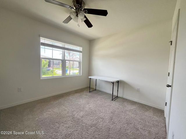 2183 Farmhouse Road SE, Palm Bay, FL 32909