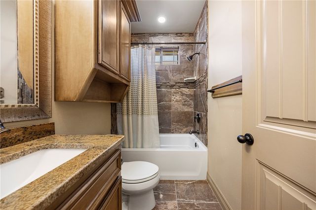 3805 Kangaroo Ct, Corpus Christi, TX 78414