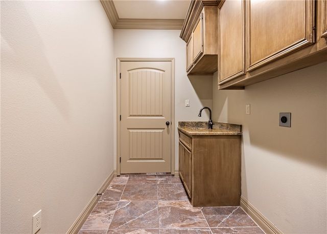 3805 Kangaroo Ct, Corpus Christi, TX 78414