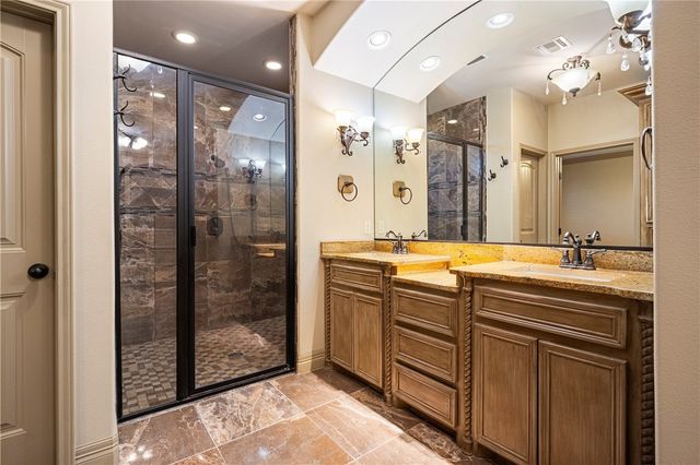 3805 Kangaroo Ct, Corpus Christi, TX 78414