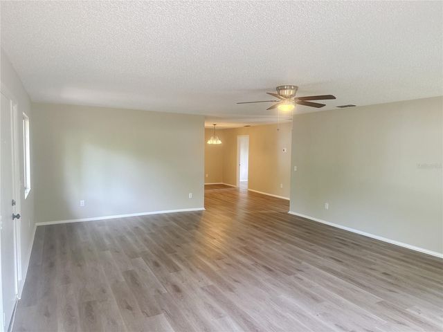 11345 SE 188TH AVENUE, Ocklawaha, FL 32179