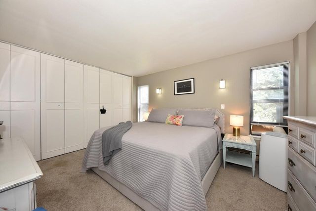 8643 N Servite DRIVE #112, Milwaukee, WI 53223