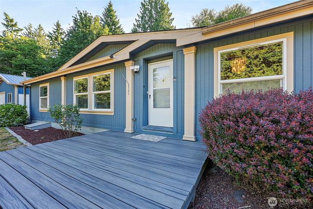 11905 Triviere Trail SE, Port Orchard, WA 98367