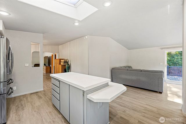 11905 Triviere Trail SE, Port Orchard, WA 98367