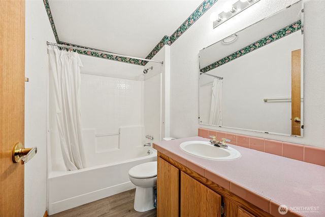 11905 Triviere Trail SE, Port Orchard, WA 98367
