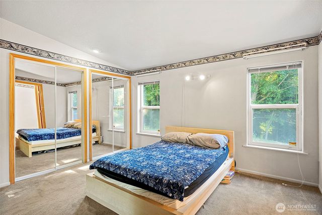 11905 Triviere Trail SE, Port Orchard, WA 98367