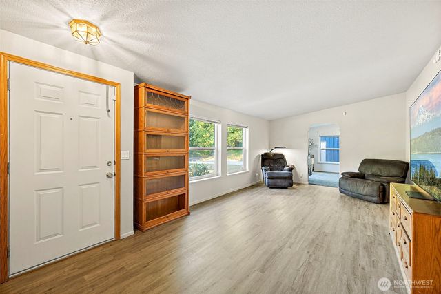 11905 Triviere Trail SE, Port Orchard, WA 98367