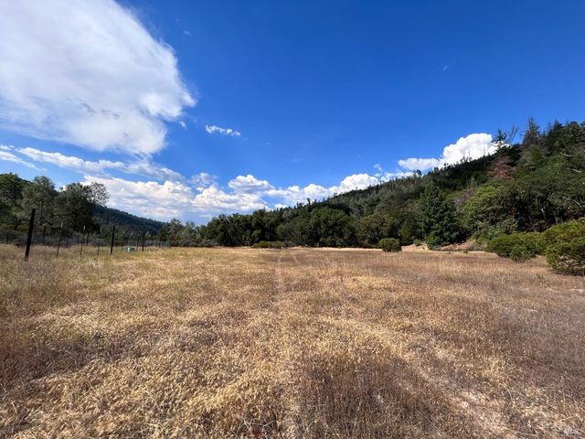 73080 Hill Rd, Covelo, CA 95428