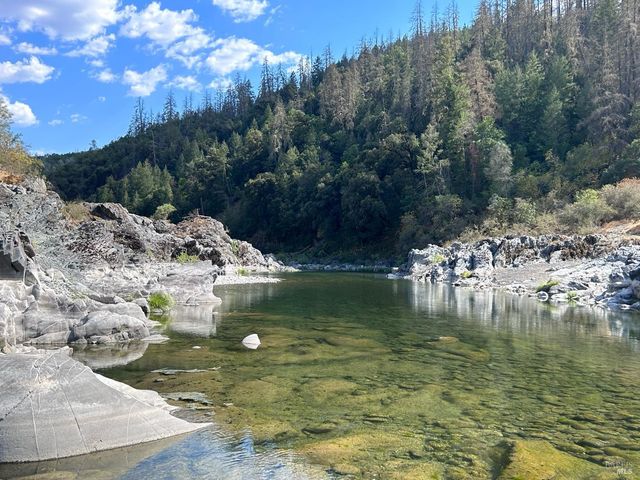 73080 Hill Rd, Covelo, CA 95428