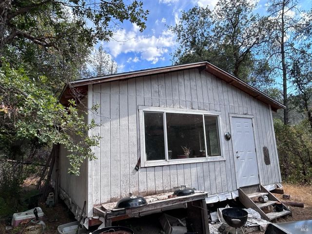 73080 Hill Rd, Covelo, CA 95428