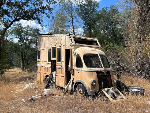 73080 Hill Rd, Covelo, CA 95428